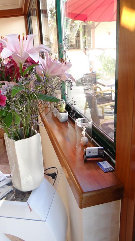 Les Ondines Hotel Saint-Guenole Bagian luar foto